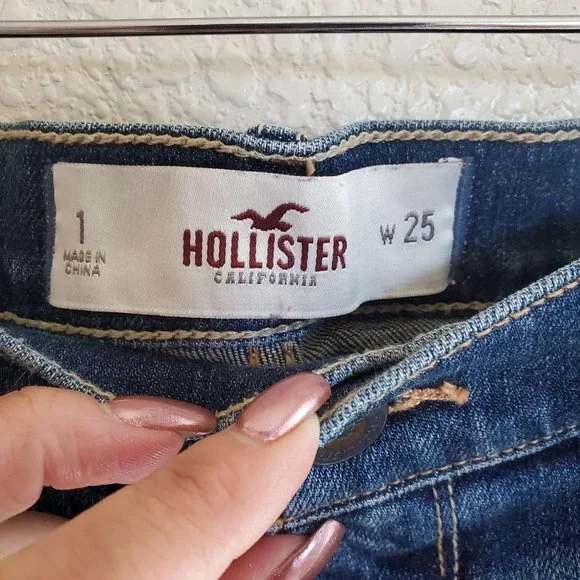 HOLLISTER	BOOTY SHORT SHORTS CUFFED	25 - Picture 3 of 5